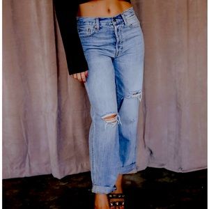 NWT•Pistola Jeans•Sz 27•”Presley High Rose Relaxed Roller-Los Feliz”